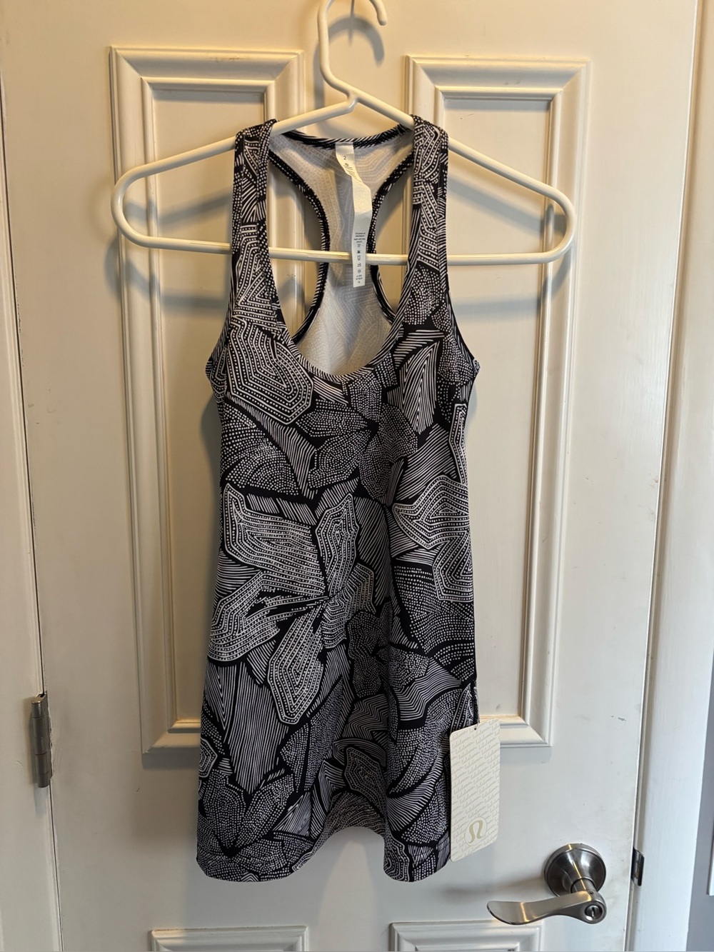 lululemon athletica Black & White Floral Racerback Tank, New With Tags